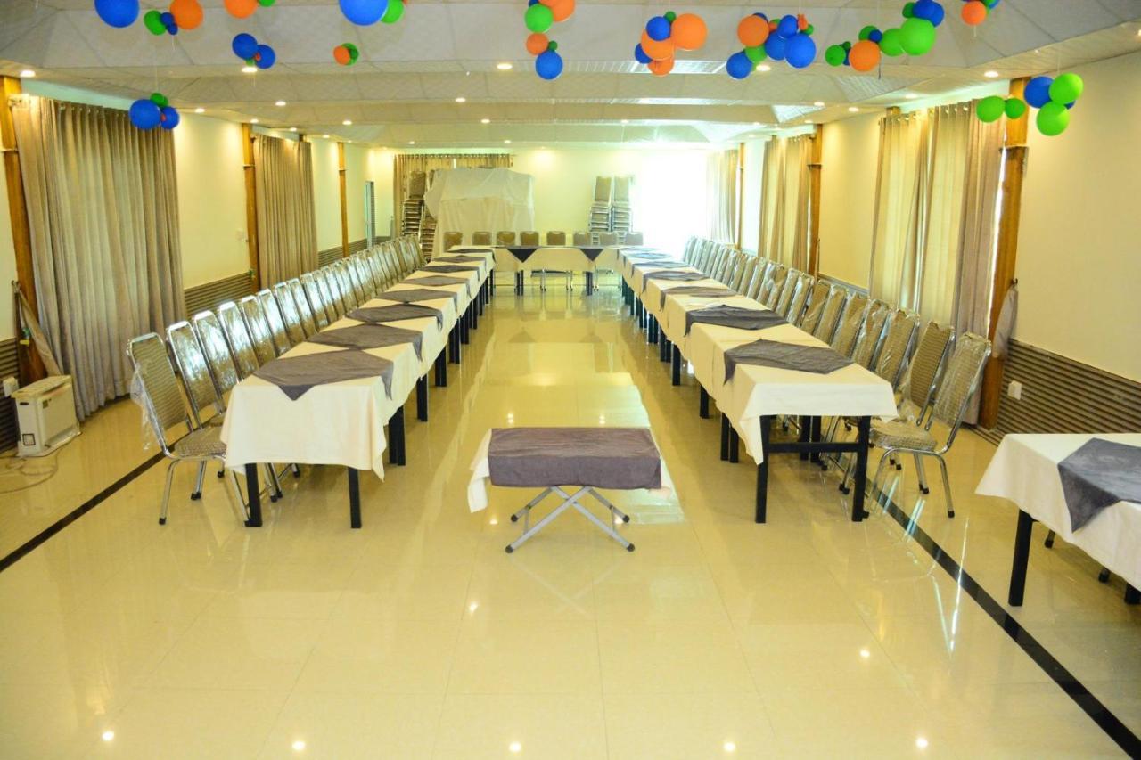 Hotel Move-N-Pick Murree Ngoại thất bức ảnh