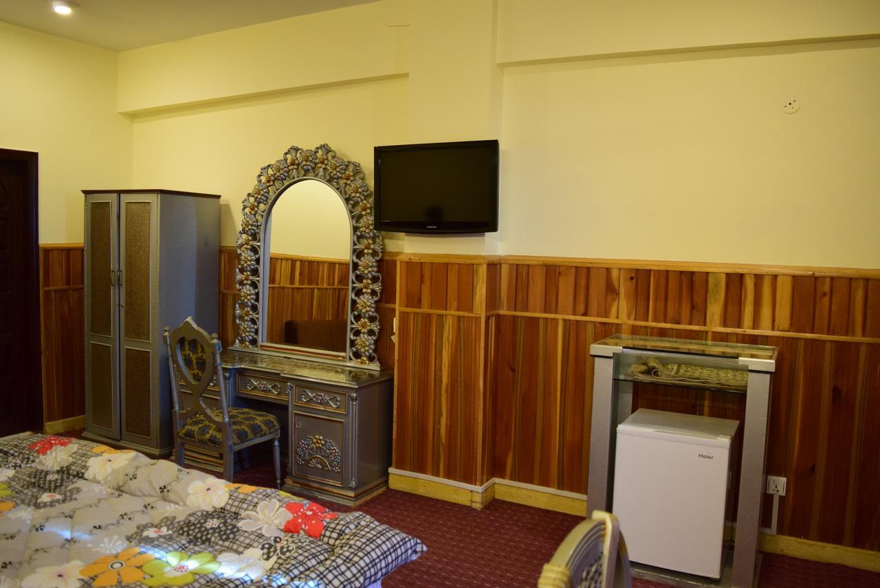 Hotel Move-N-Pick Murree Ngoại thất bức ảnh