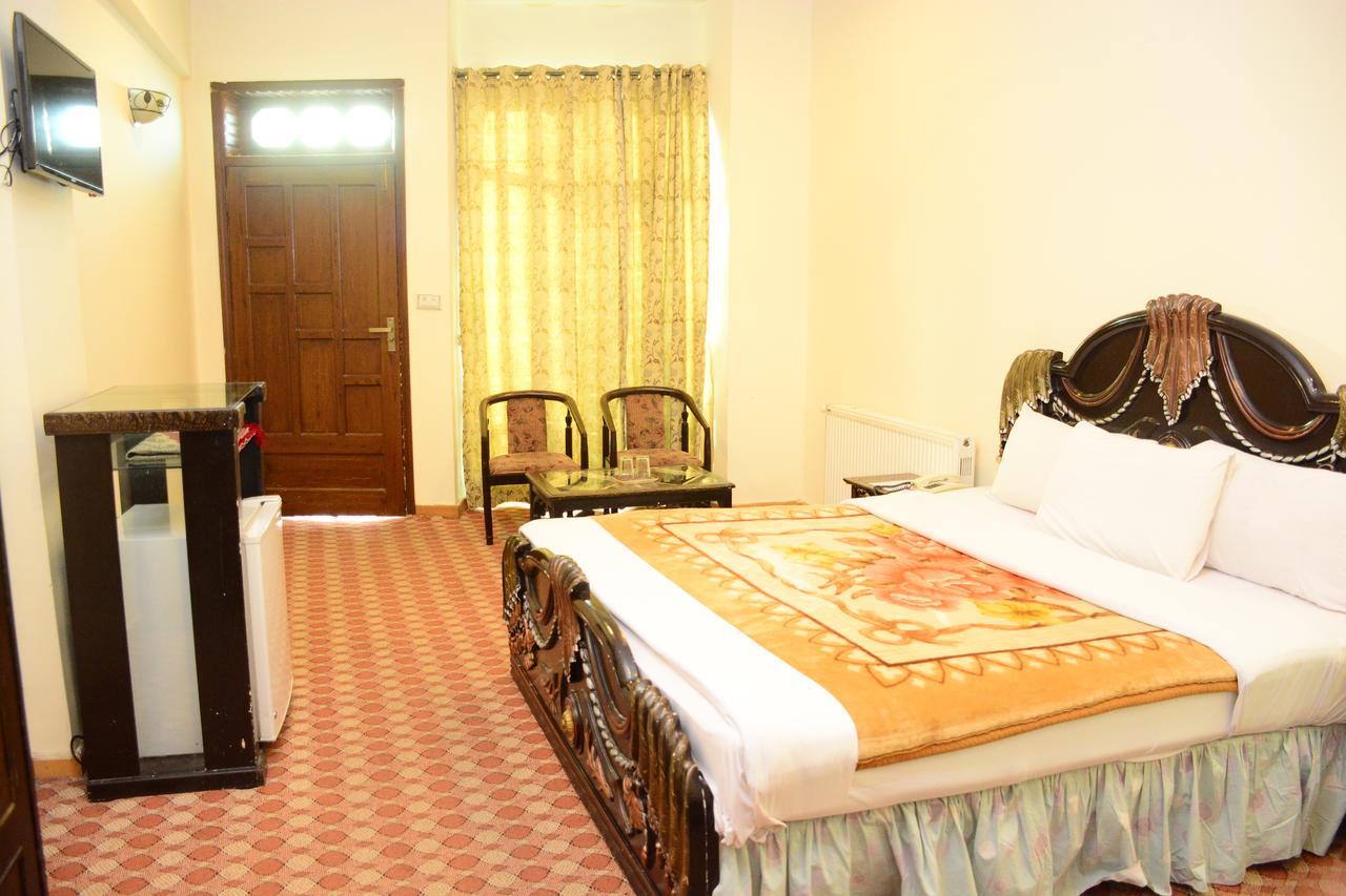 Hotel Move-N-Pick Murree Ngoại thất bức ảnh