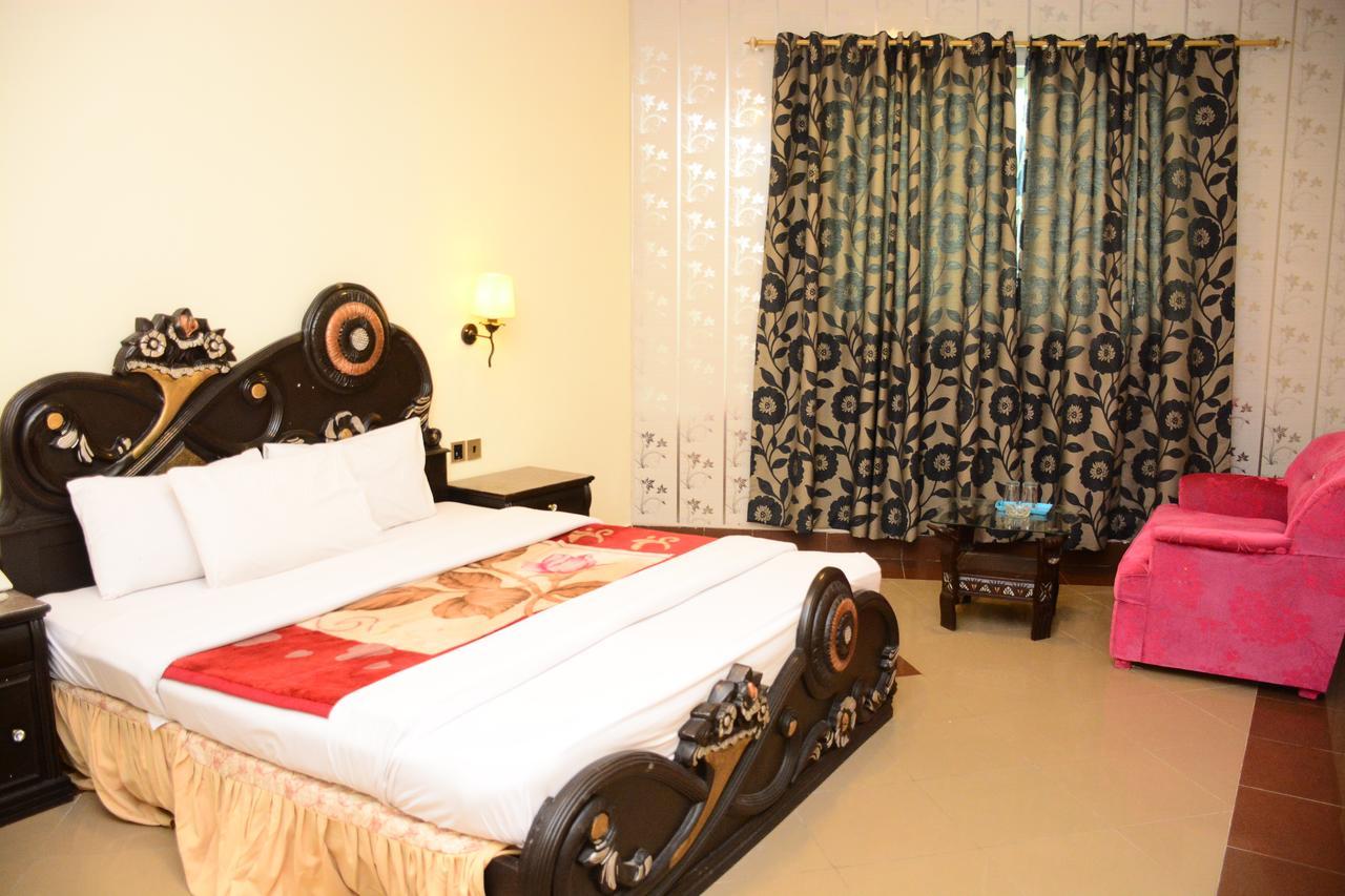 Hotel Move-N-Pick Murree Ngoại thất bức ảnh